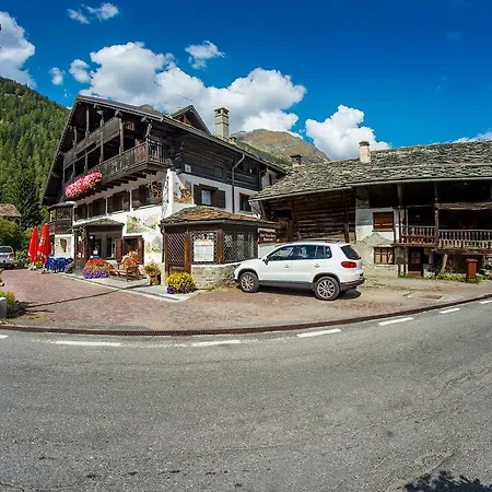 Gran Baita Hotel 3*